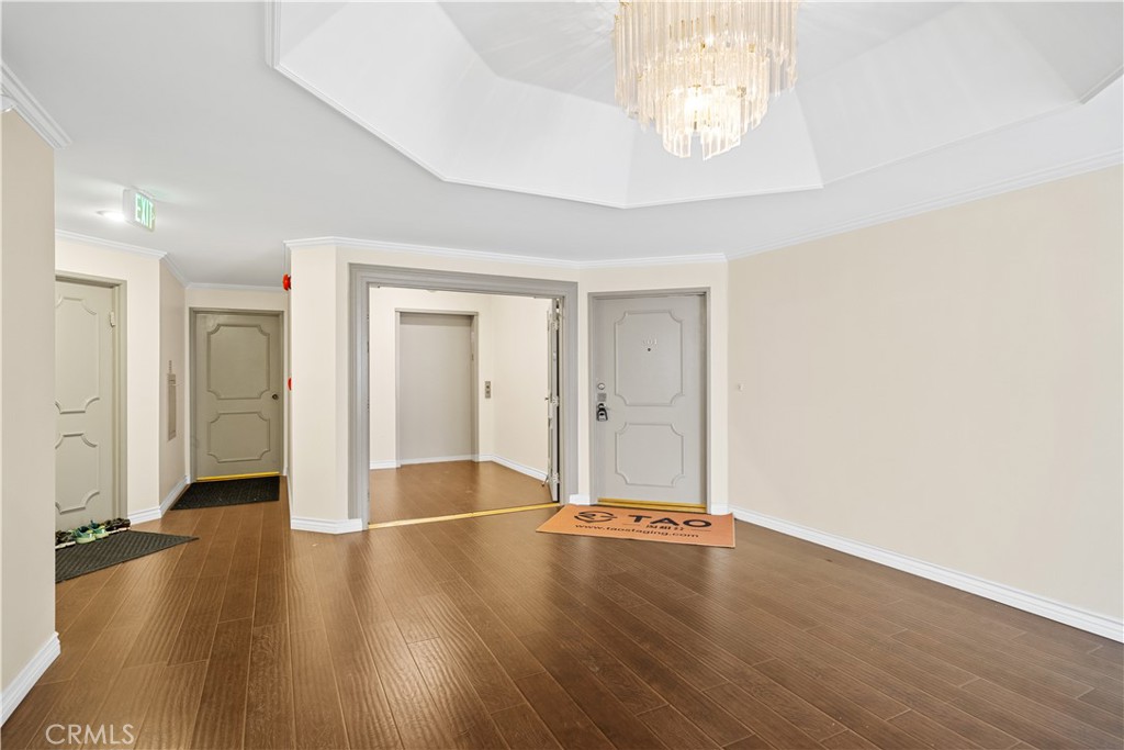 10475 Ashton Avenue Avenue 301