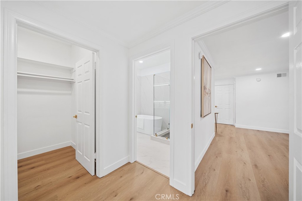 10475 Ashton Avenue Avenue 301