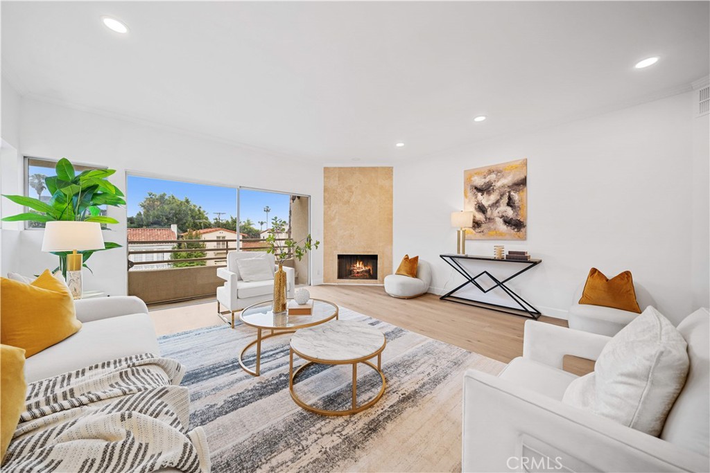 10475 Ashton Avenue Avenue 301