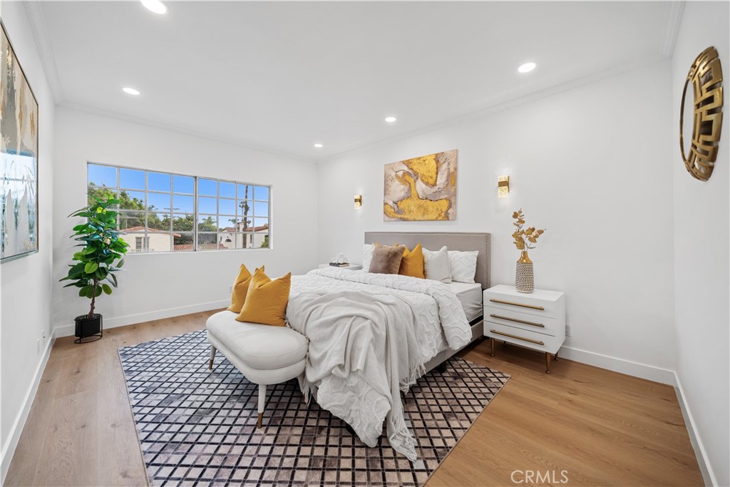 10475 Ashton Avenue Avenue 301