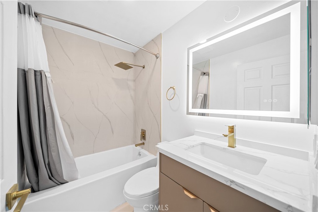 10475 Ashton Avenue Avenue 301