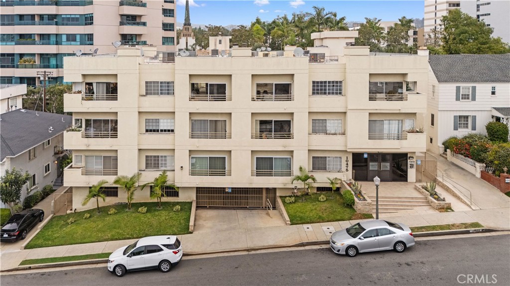 10475 Ashton Avenue Avenue 301