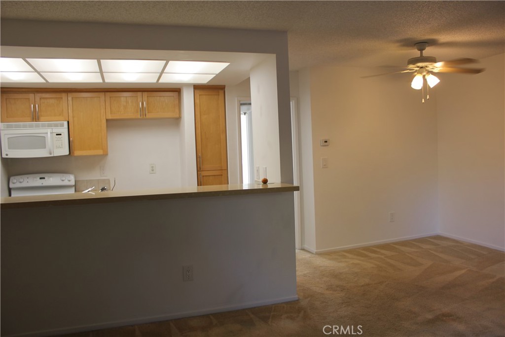 7304 Corbin Avenue F