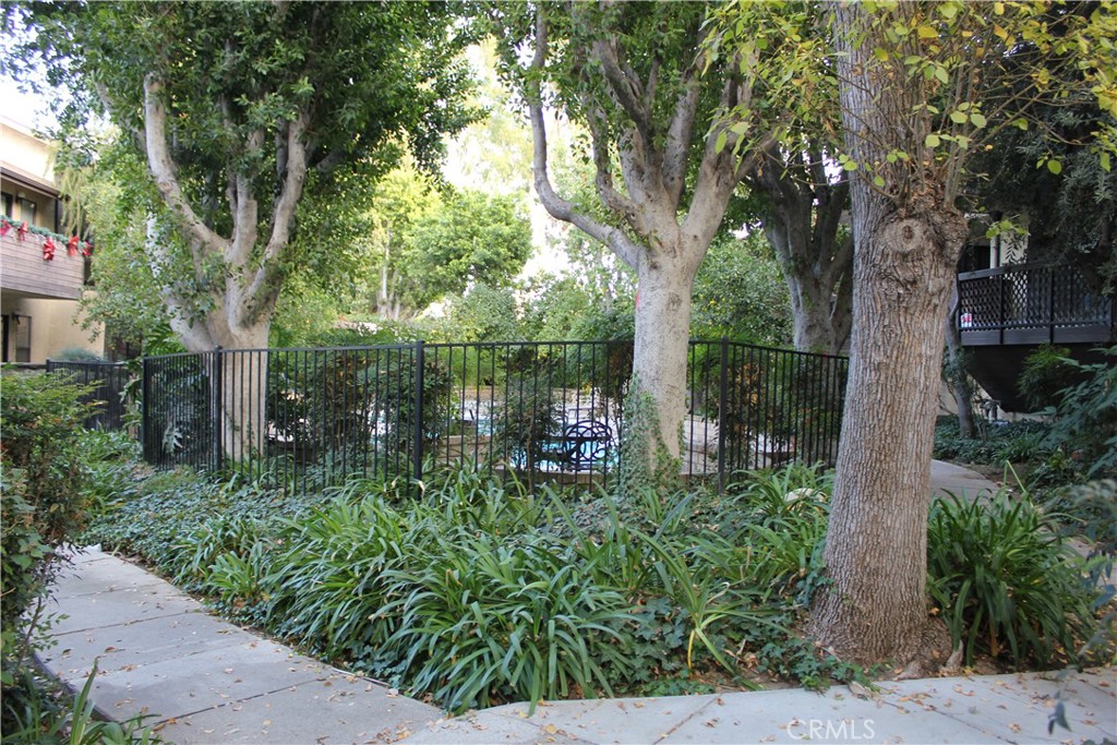 7304 Corbin Avenue F