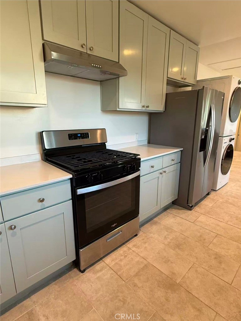 14936 Los Robles Avenue A