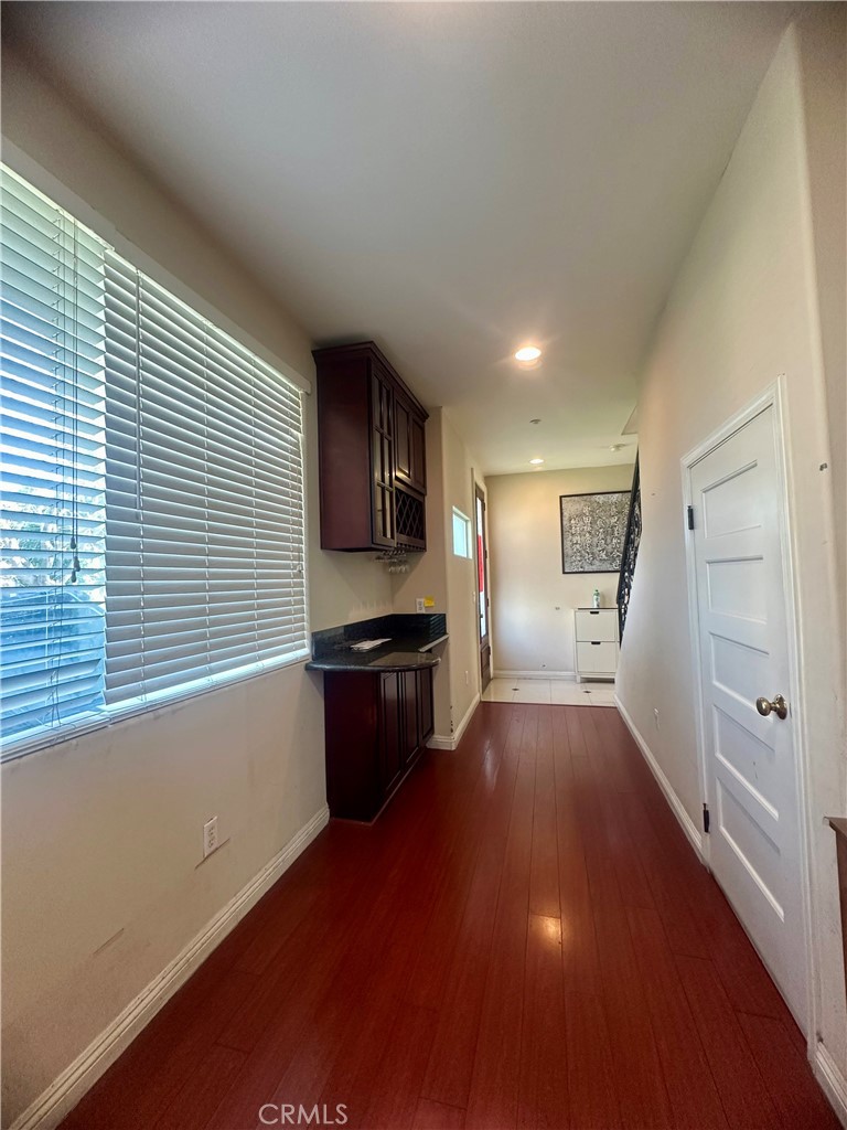 119 S Walnut Grove Avenue