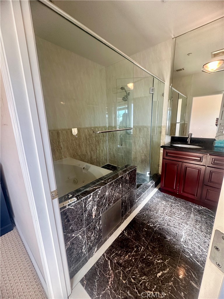 119 S Walnut Grove Avenue