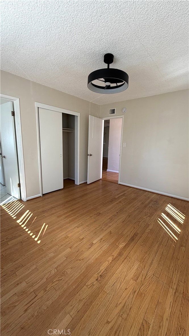 927 Latchford Avenue