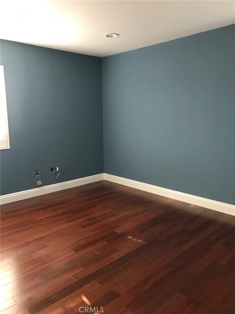 18622 Kamstra Avenue