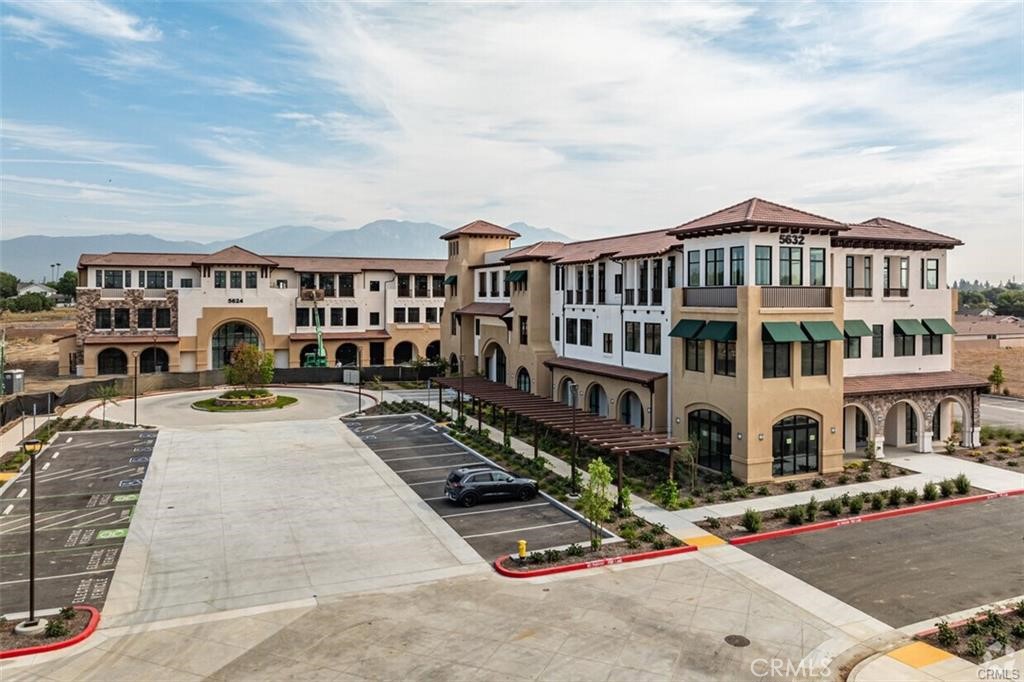 5624 Philadelphia,(Chino Valley Medical plaza#107,108) 107,108