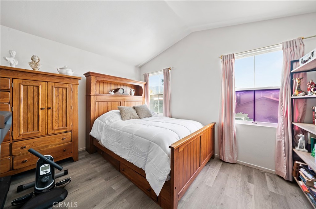 717 North Angeleno Avenue