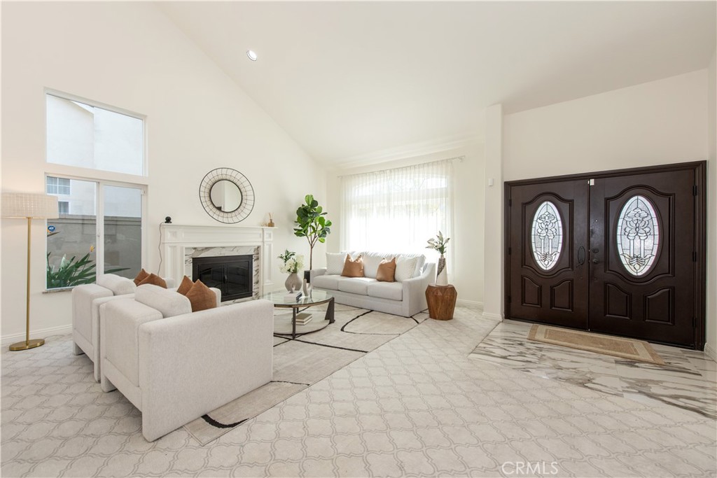 19933 Hidden Springs