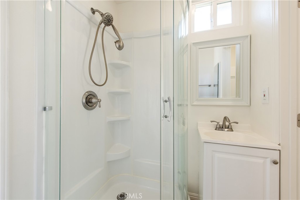 19933 Hidden Springs