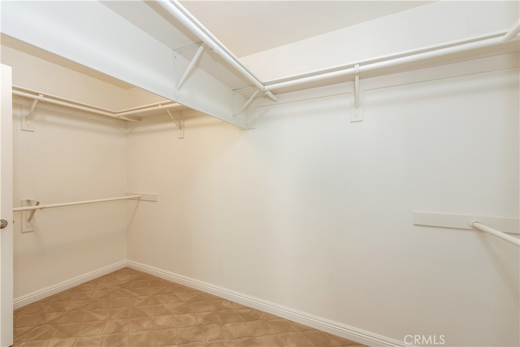 19933 Hidden Springs