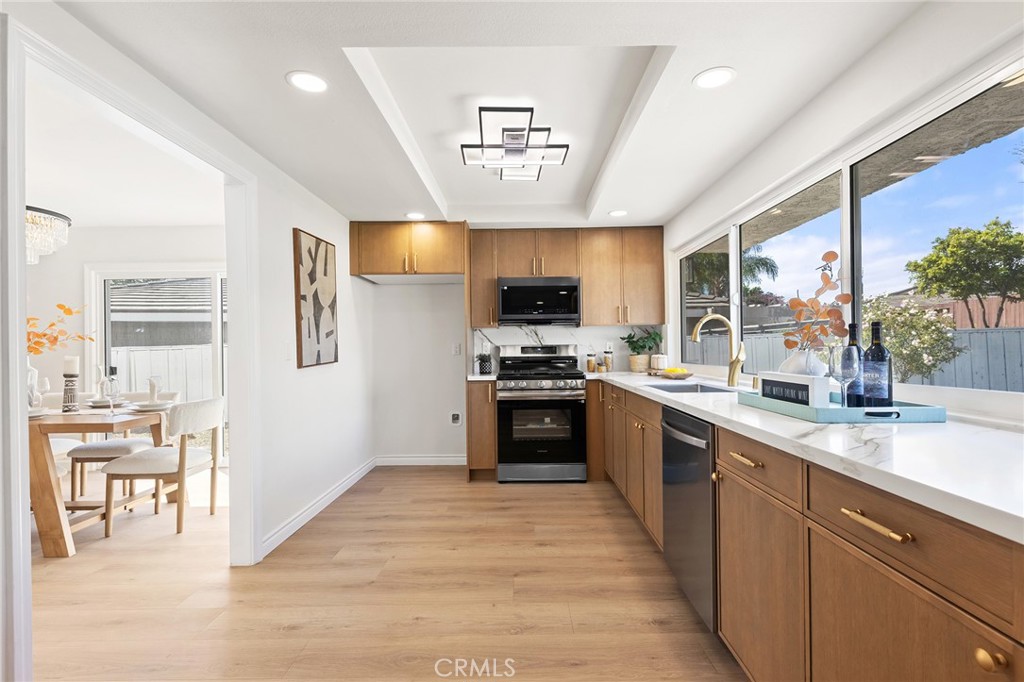 19841 Lombardy Lane