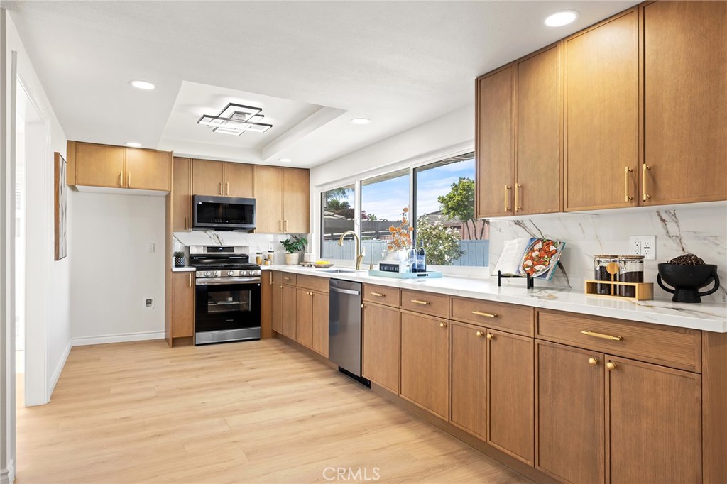 19841 Lombardy Lane