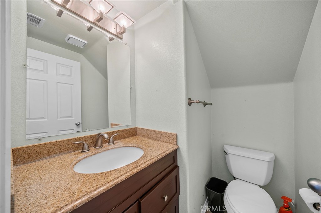 1274 N Sierra Bonita