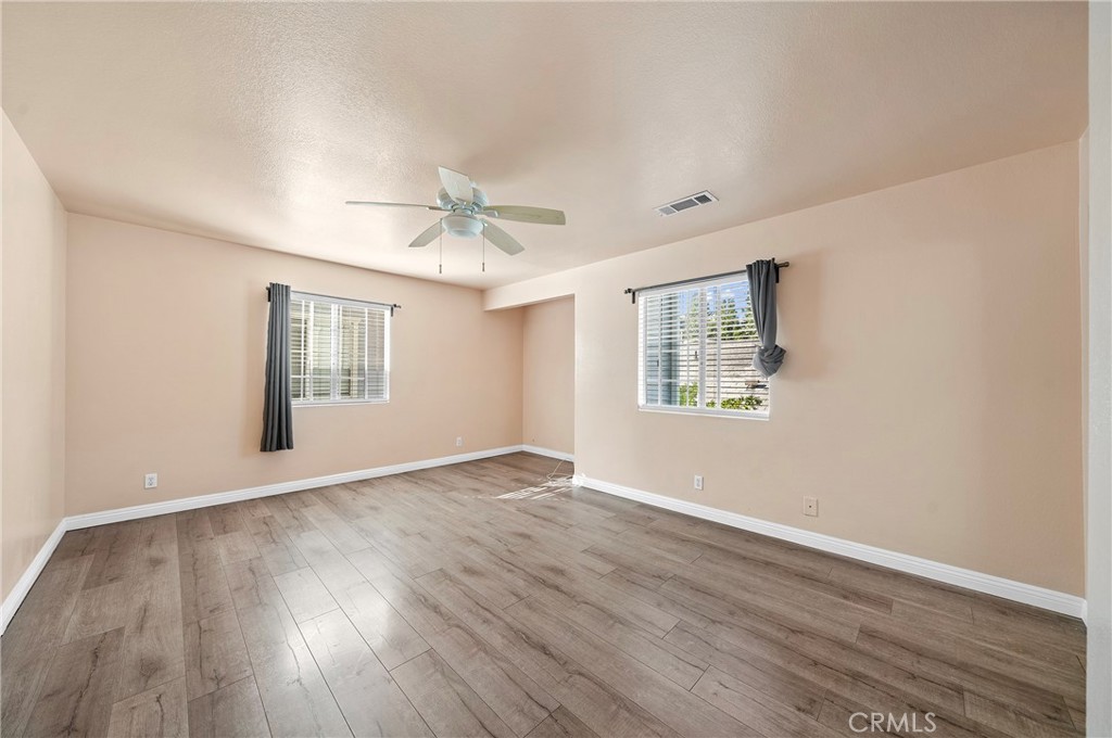 1274 N Sierra Bonita