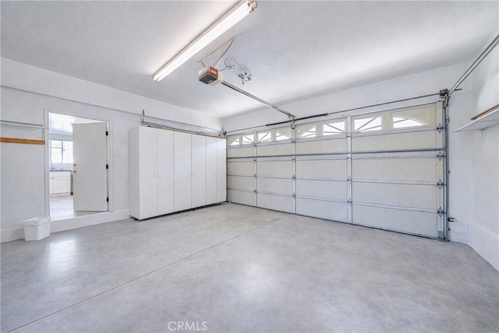 1274 N Sierra Bonita