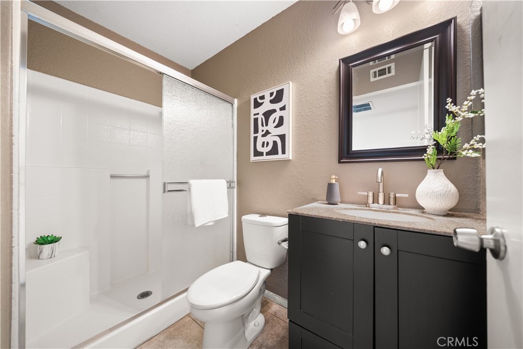 13158 Pinnacle Court