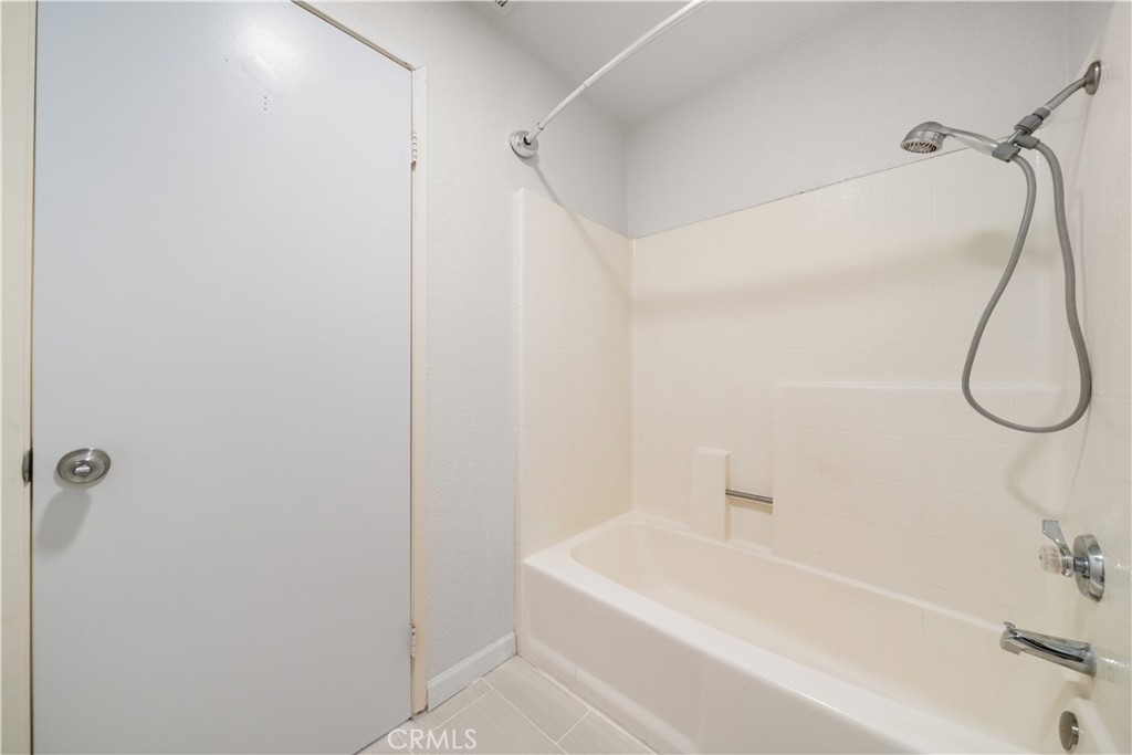 13158 Pinnacle Court