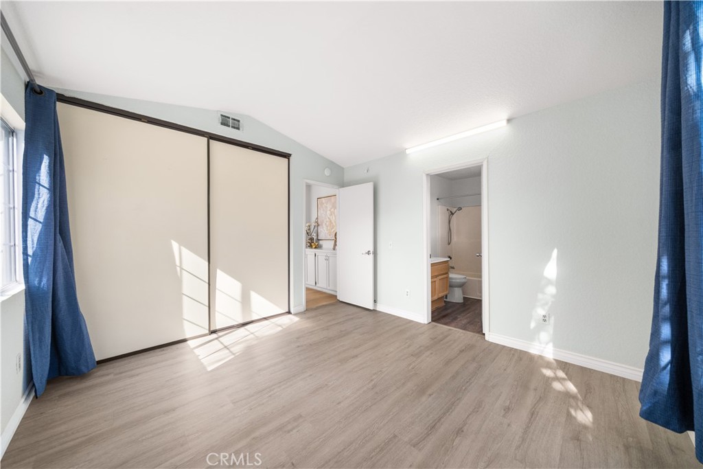 13158 Pinnacle Court