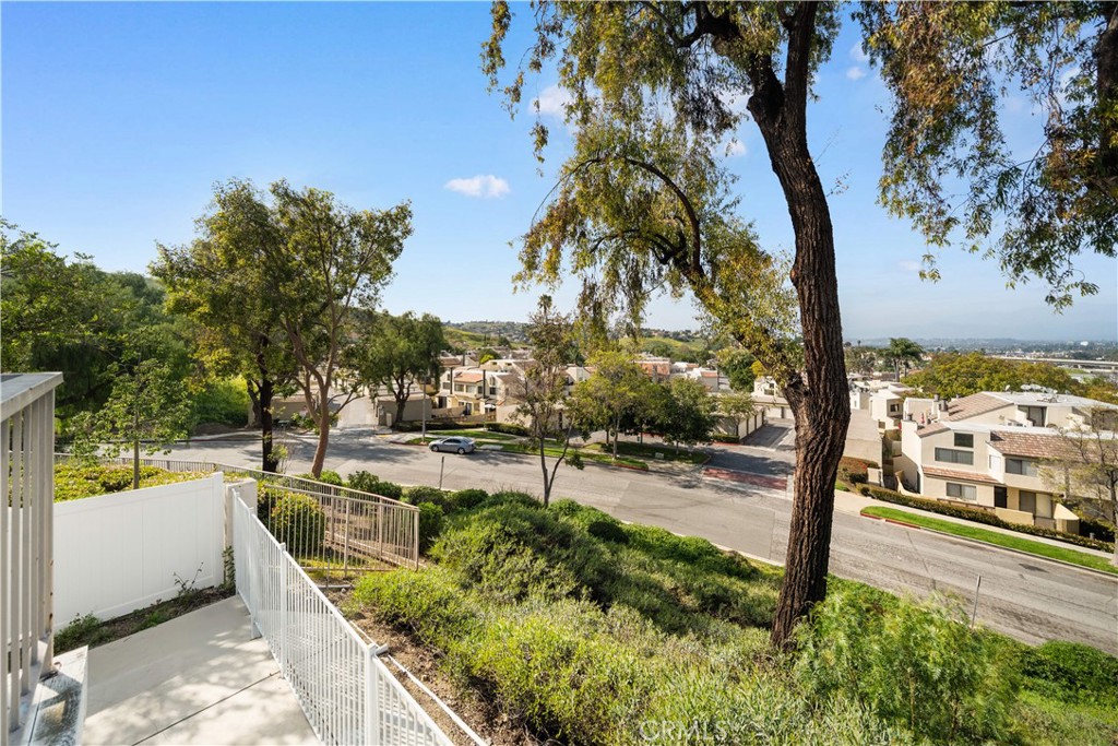 13158 Pinnacle Court