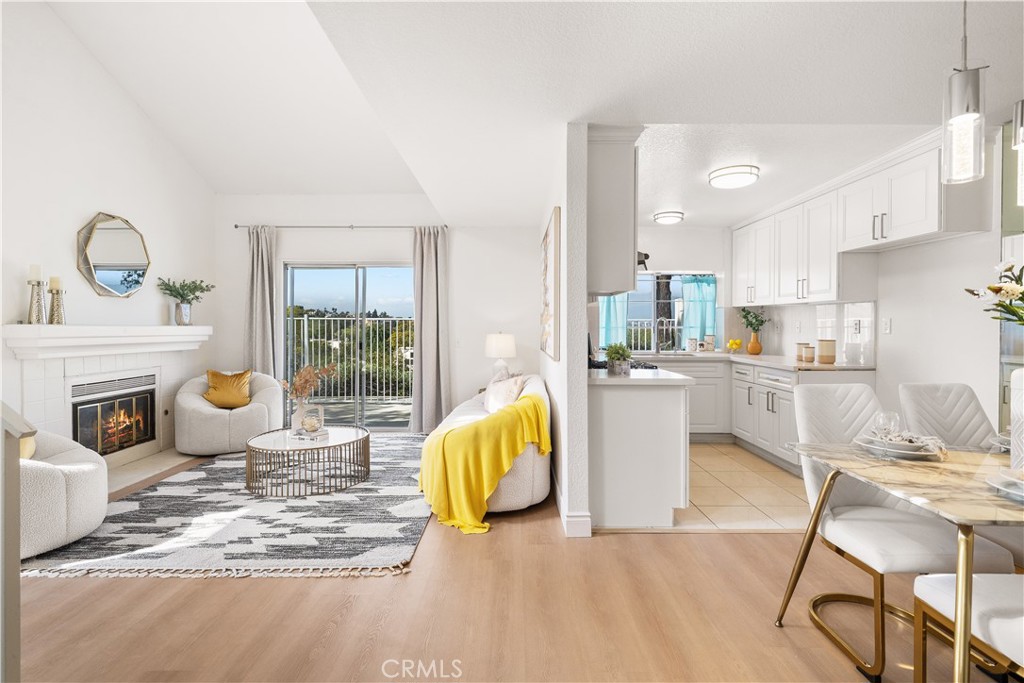 13158 Pinnacle Court