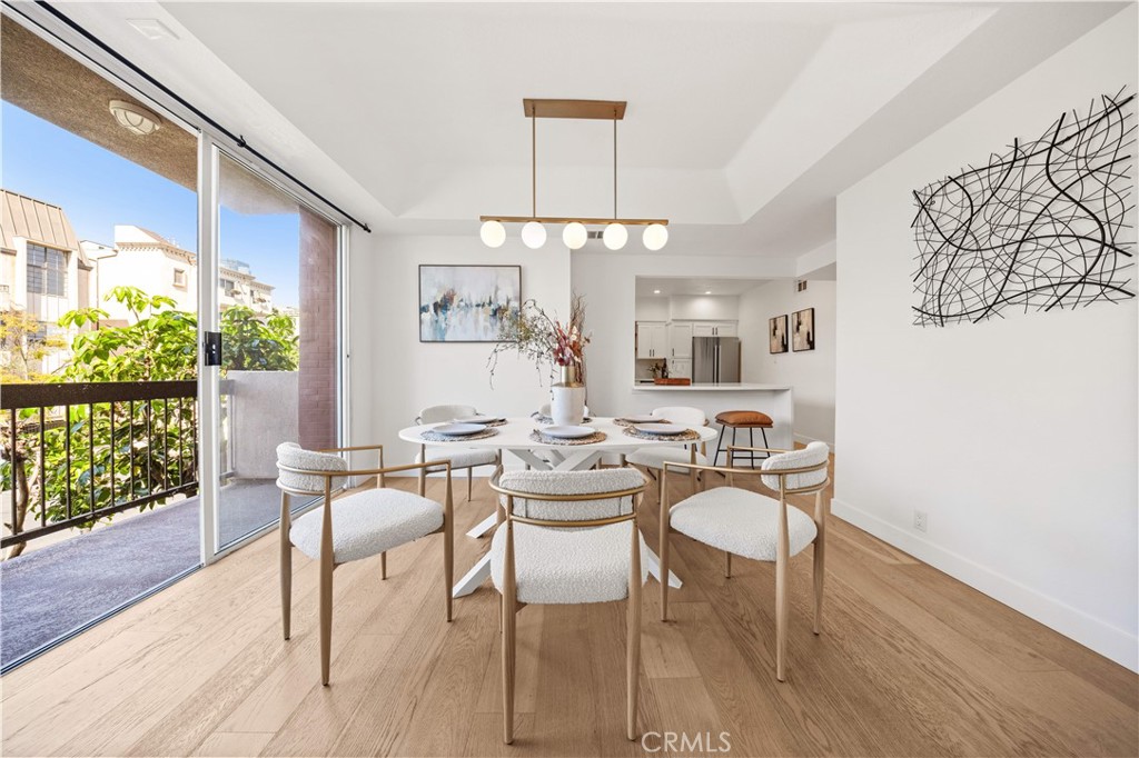 10326 Almayo Avenue 201