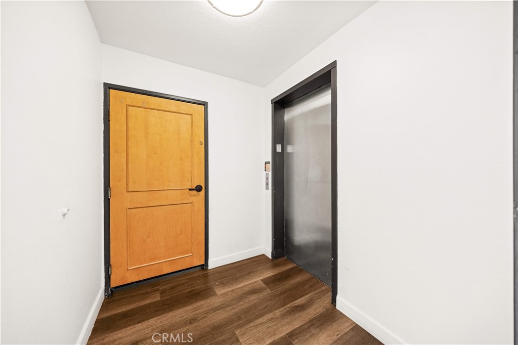 10326 Almayo Avenue 201