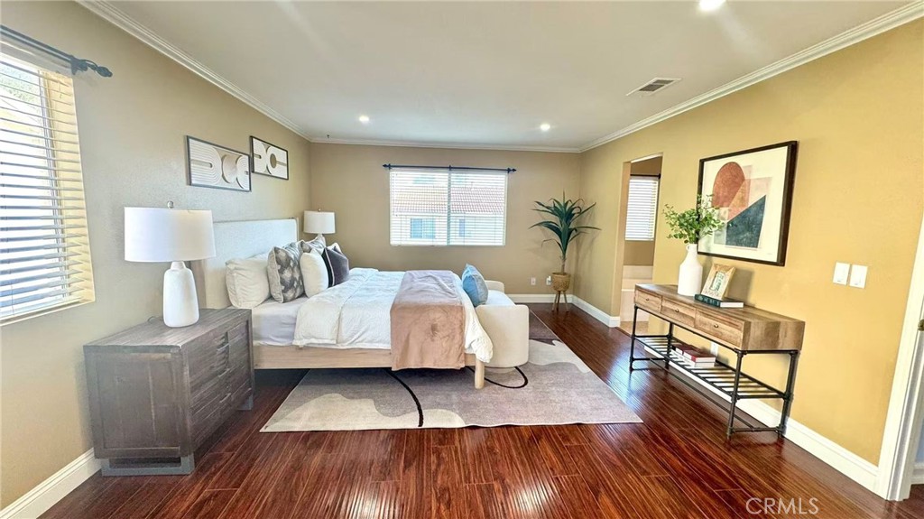 11853 Saybrook