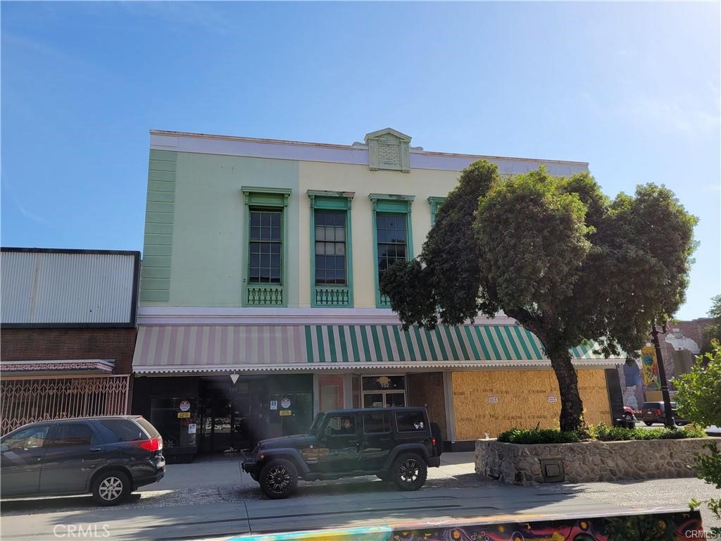 160 E 2nd Street