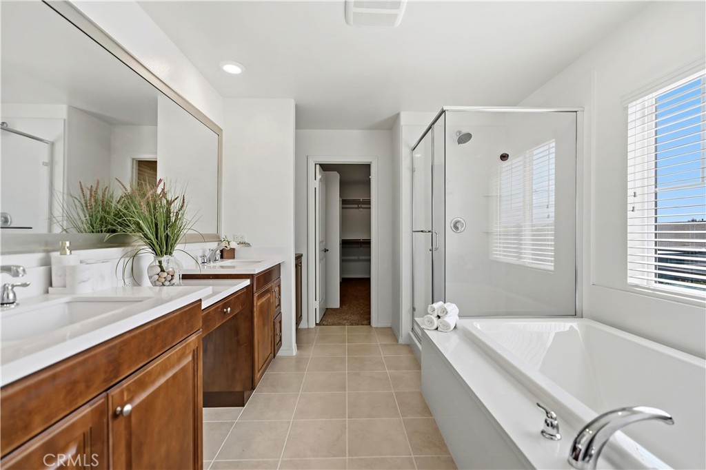 6882 Keyway Court