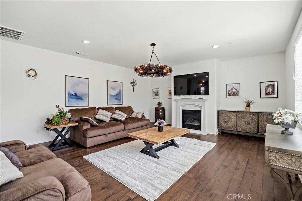6882 Keyway Court