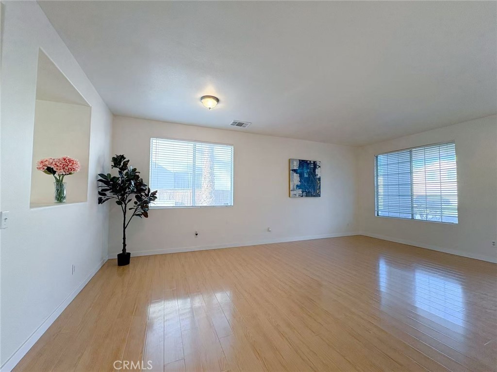 5737 Annandale
