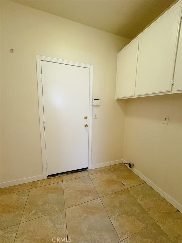 5737 Annandale