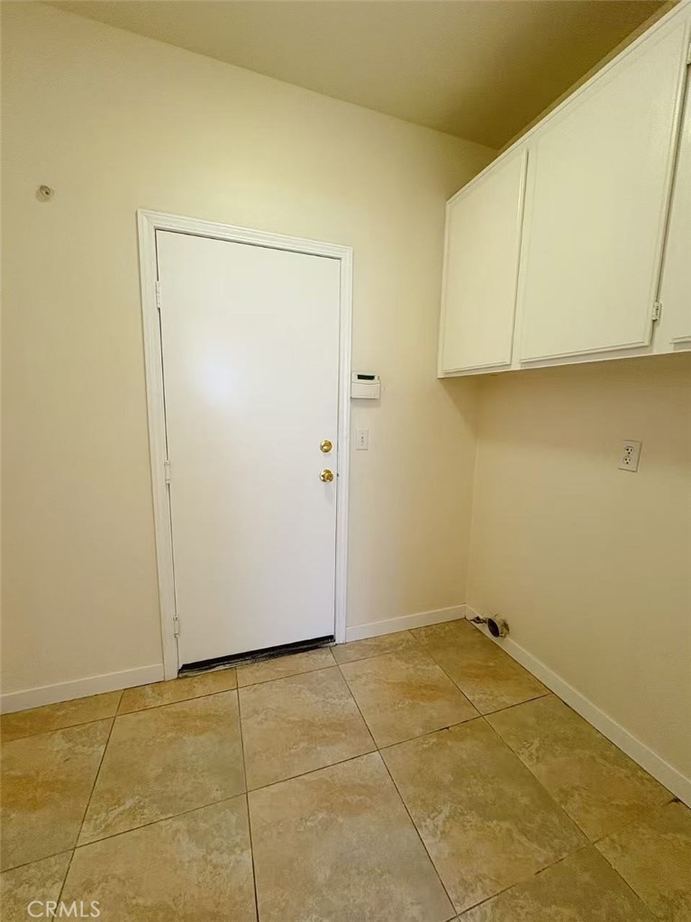 5737 Annandale