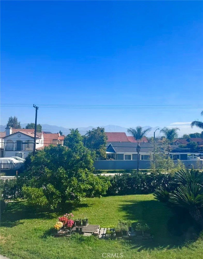 13720 lomitas Avenue