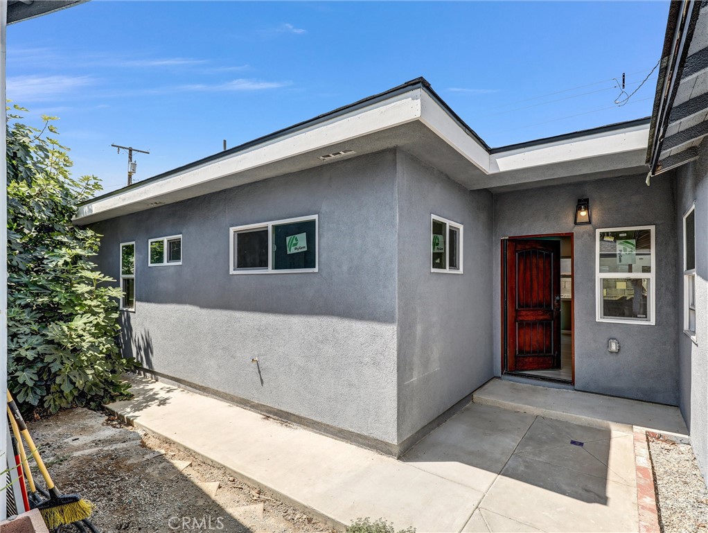 2451 Graydon Avenue