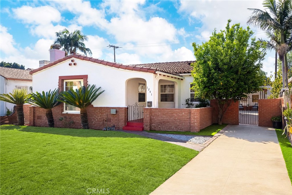 1241 S 4th Street