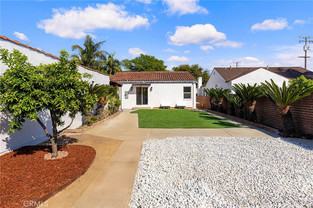 1241 S 4th Street