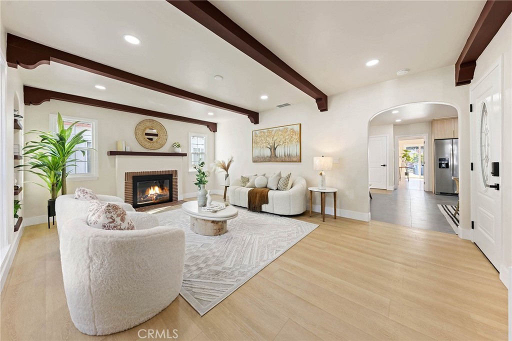 1241 S 4th Street