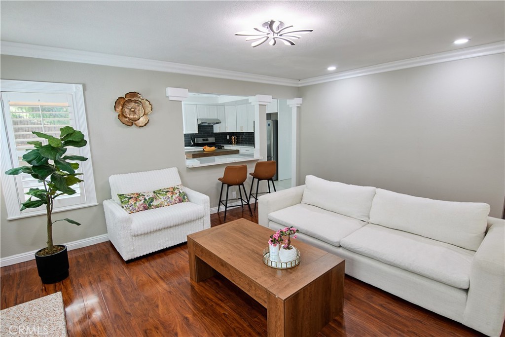 1439 Paseo Maravilla