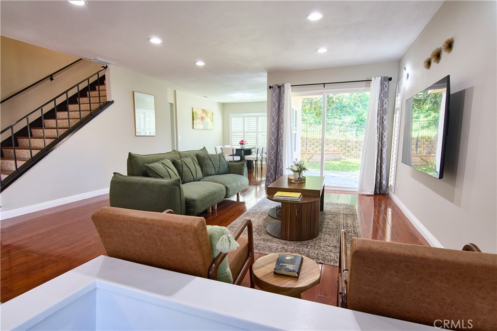 1439 Paseo Maravilla