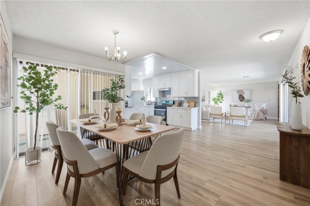 1087 Ridgecrest