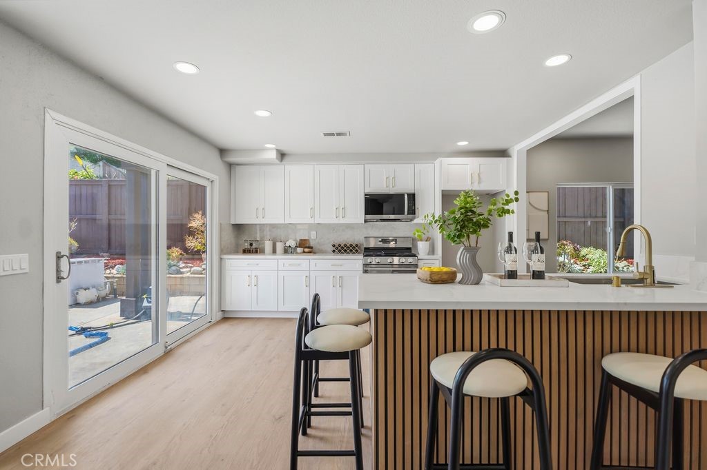 6235 Woodbridge Street