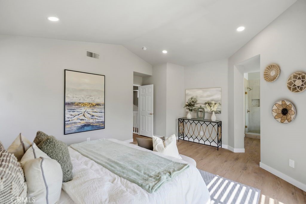 6235 Woodbridge Street