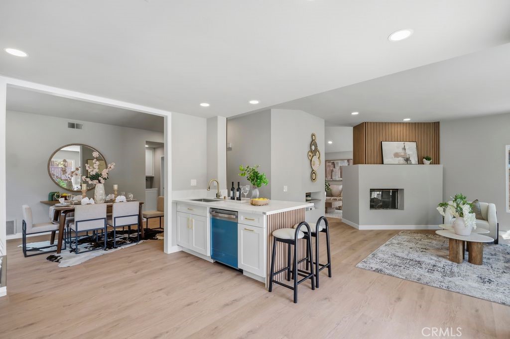 6235 Woodbridge Street