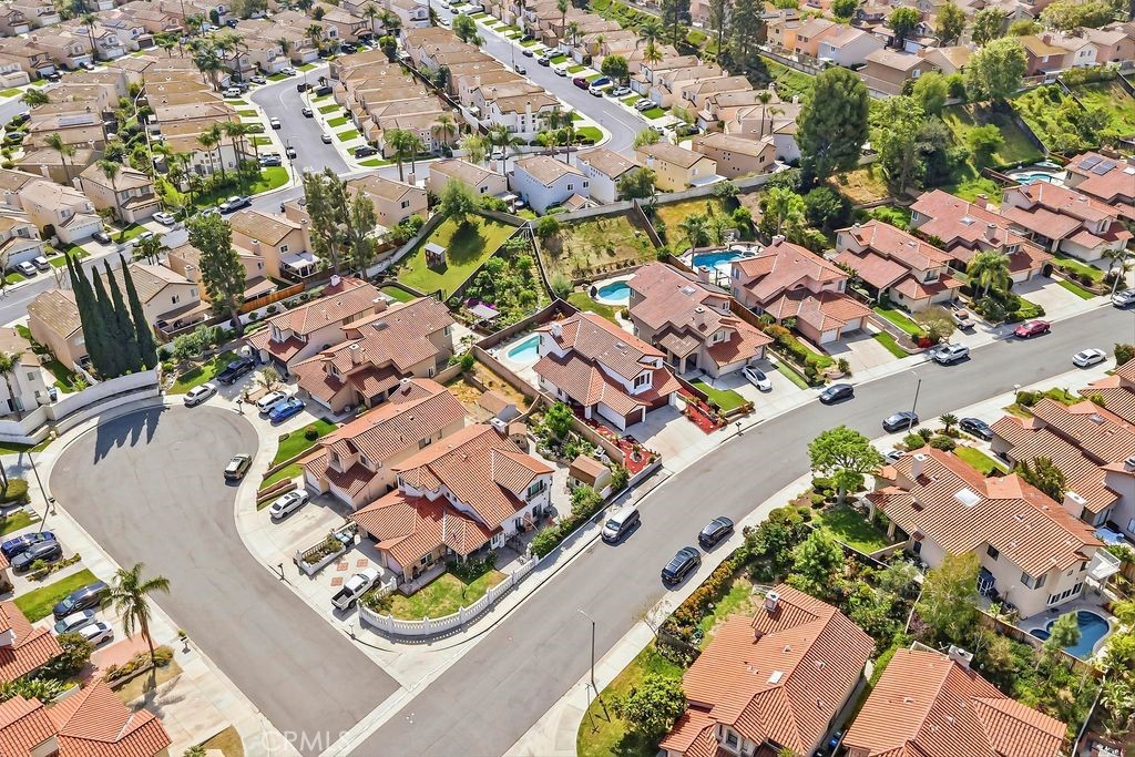 6235 Woodbridge Street