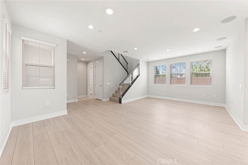 585 Patten Avenue